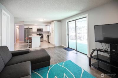 8036 & 8038 116th Avenue SE, Newcastle, WA 98056 - Photo 11