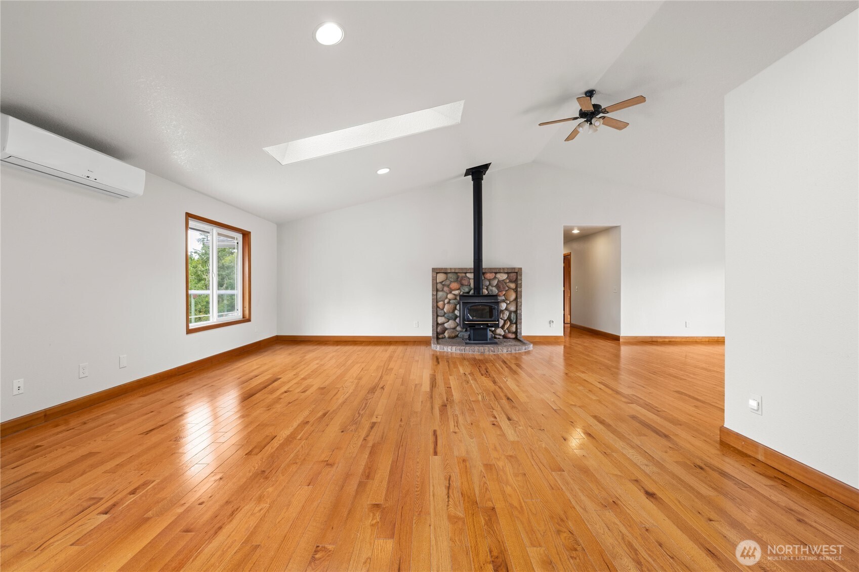 17107 Mill Ln , Long Beach, WA 98631