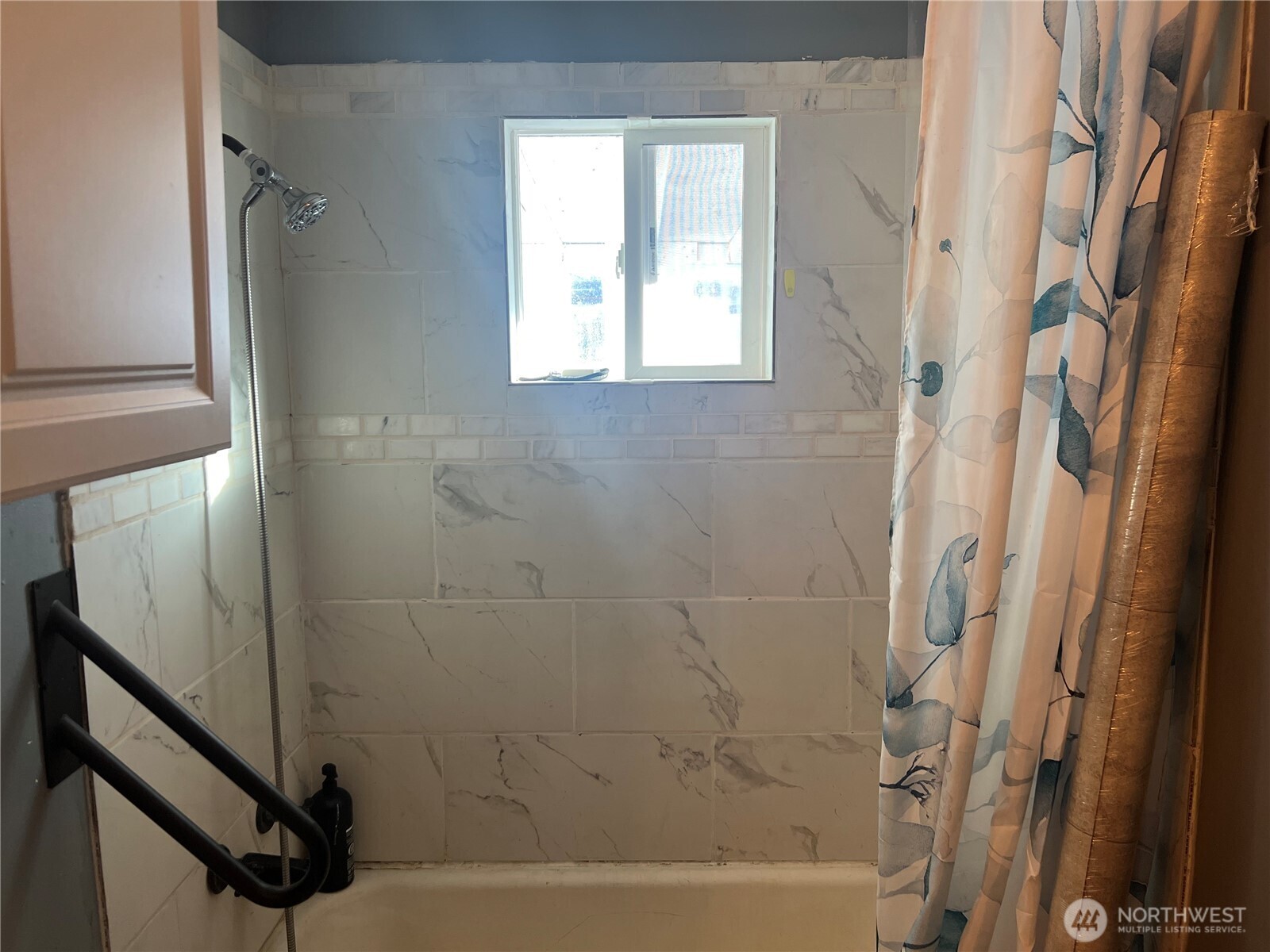 321 W Loop Drive , Moses Lake, WA 98837