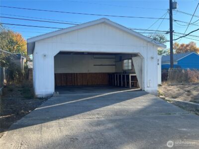 321 W Loop Drive , Moses Lake, WA 98837 - Photo 21
