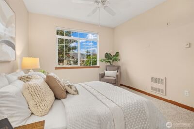 1855 Trossachs Boulevard SE #2402, Sammamish, WA 98075 - Photo 18