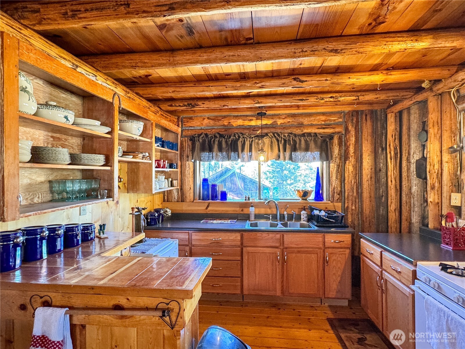 266 Bluebell Lane , Tonasket, WA 98855