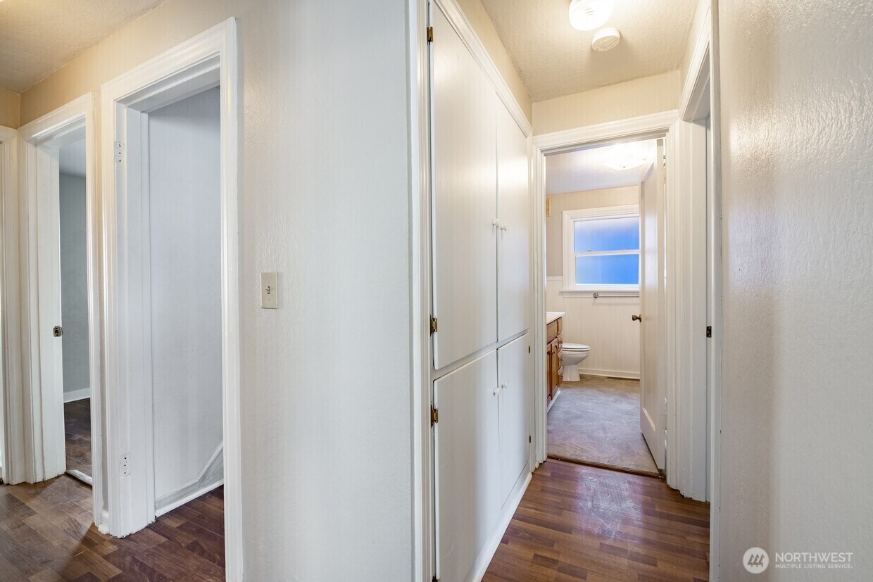 549 Cherry Street , Blaine, WA 98230