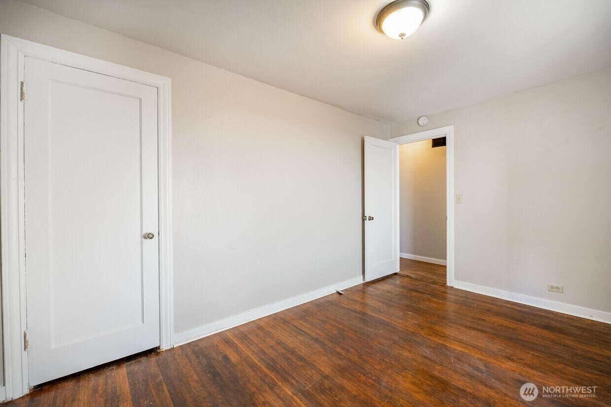 549 Cherry Street , Blaine, WA 98230