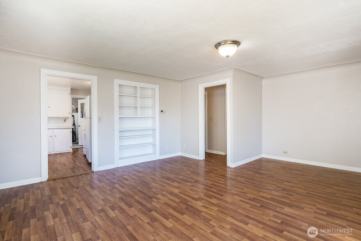 549 Cherry Street , Blaine, WA 98230