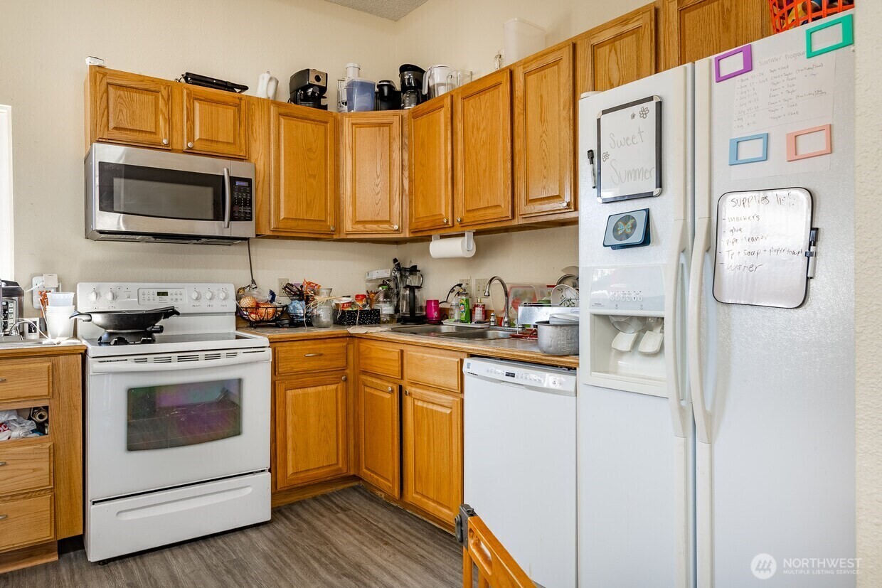 549 Cherry Street , Blaine, WA 98230