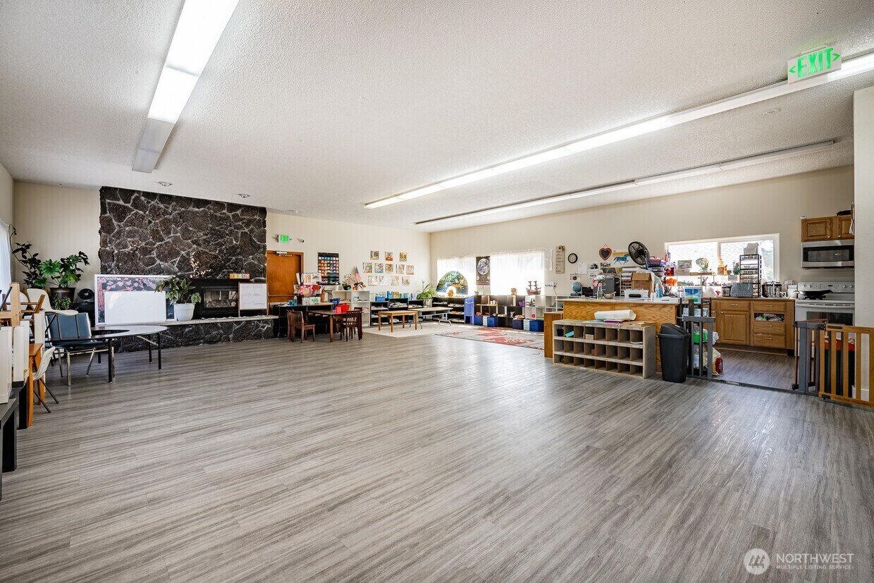 549 Cherry Street , Blaine, WA 98230