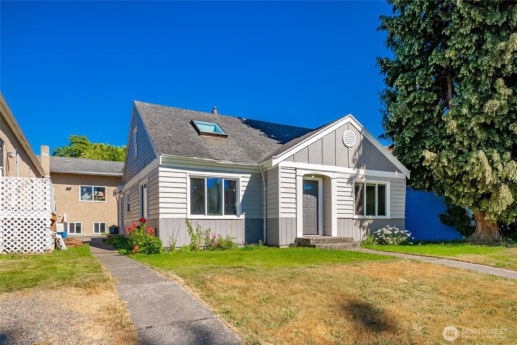 549 Cherry Street , Blaine, WA 98230
