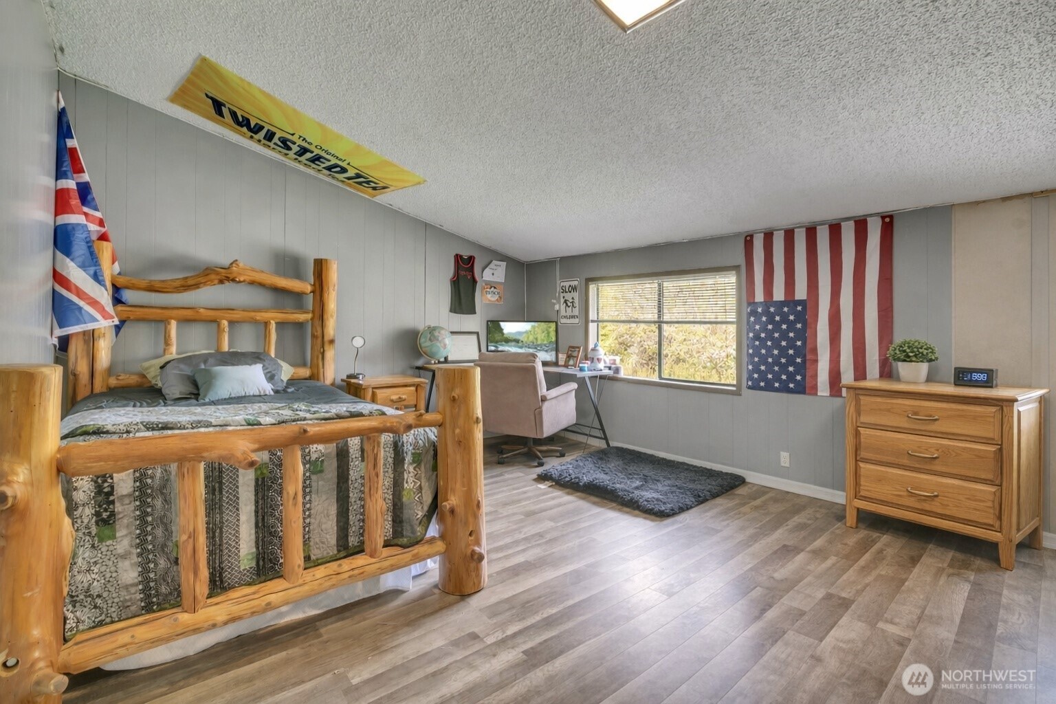 3035 70th Way SW, Tumwater, WA 98512