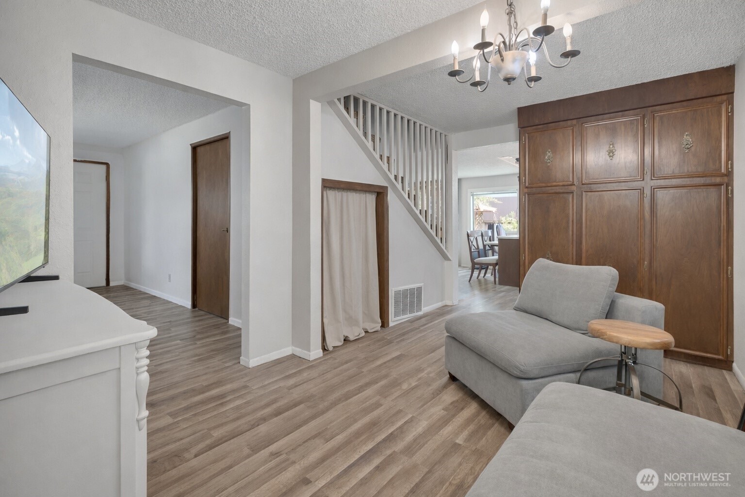 3035 70th Way SW, Tumwater, WA 98512