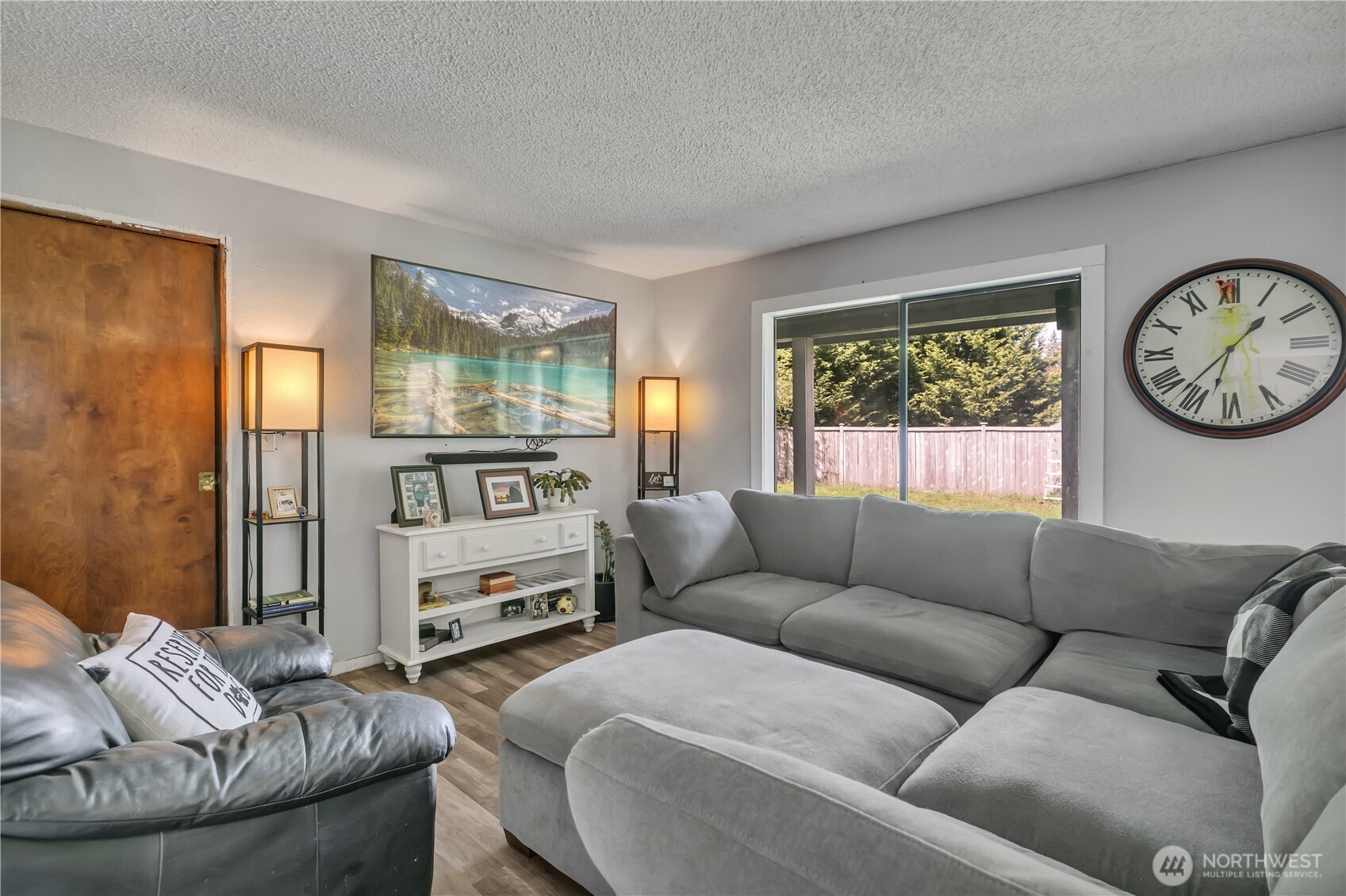 3035 70th Way SW, Tumwater, WA 98512