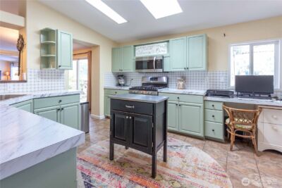 18566 Mason Court , Mount Vernon, WA 98274 - Photo 16