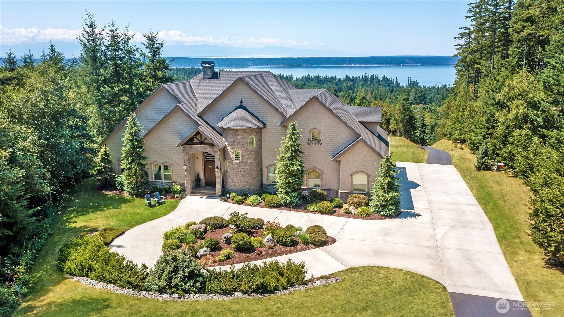 67 Gilbertson Road , Camano Island, WA 98282