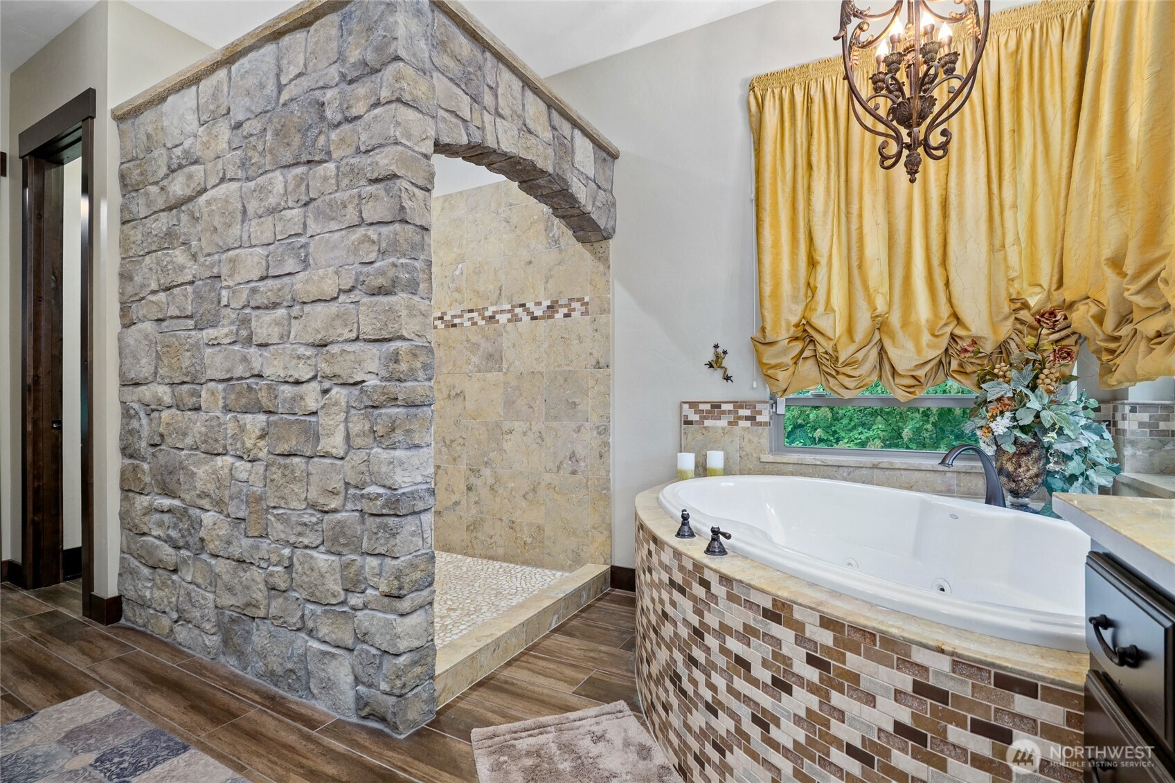 67 Gilbertson Road , Camano Island, WA 98282