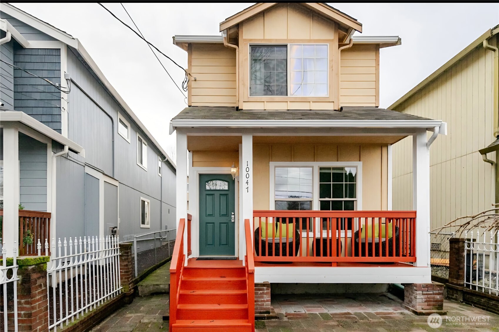 10047 17th Avenue SW, Seattle, WA 98146