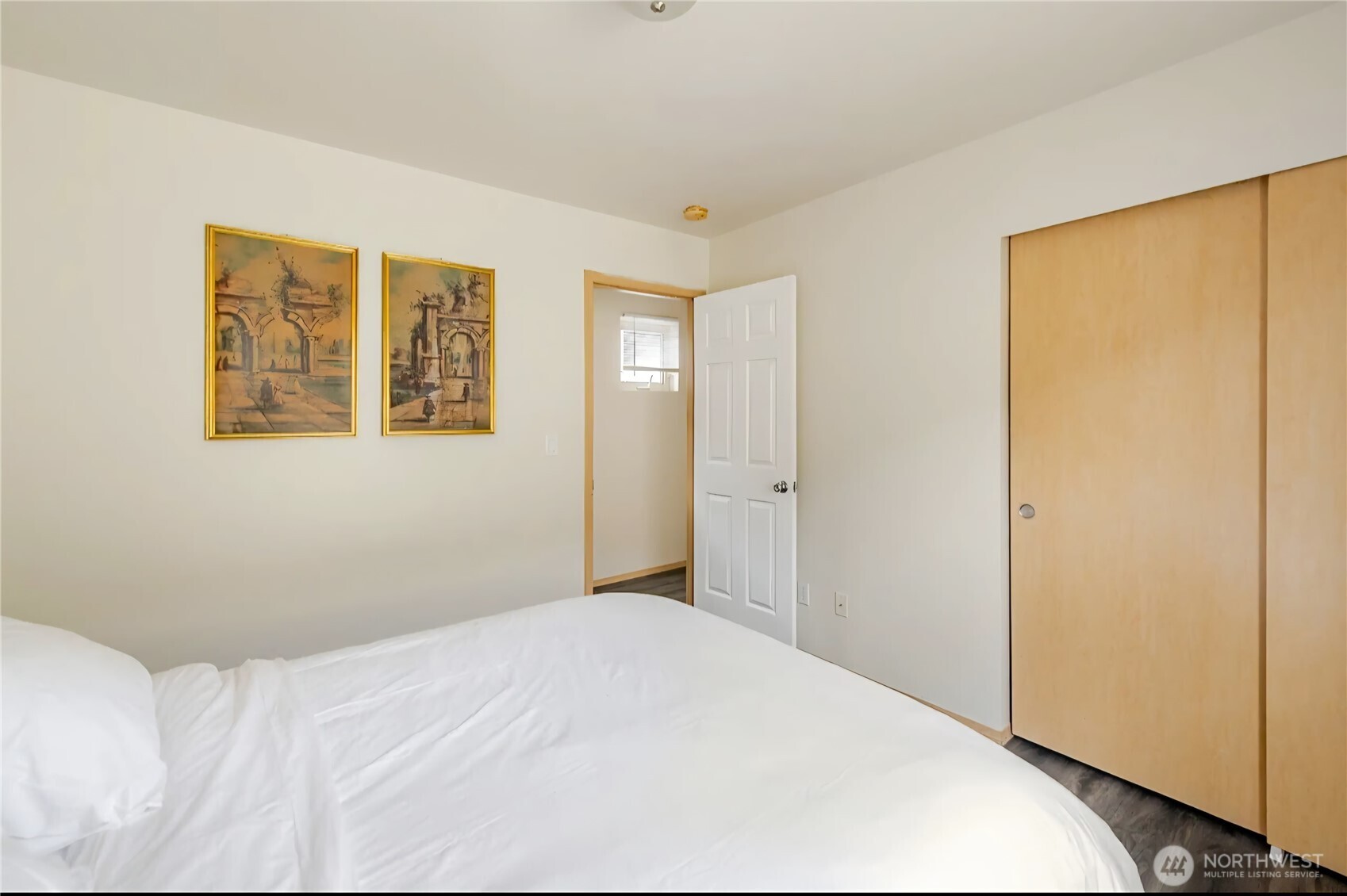 10047 17th Avenue SW, Seattle, WA 98146