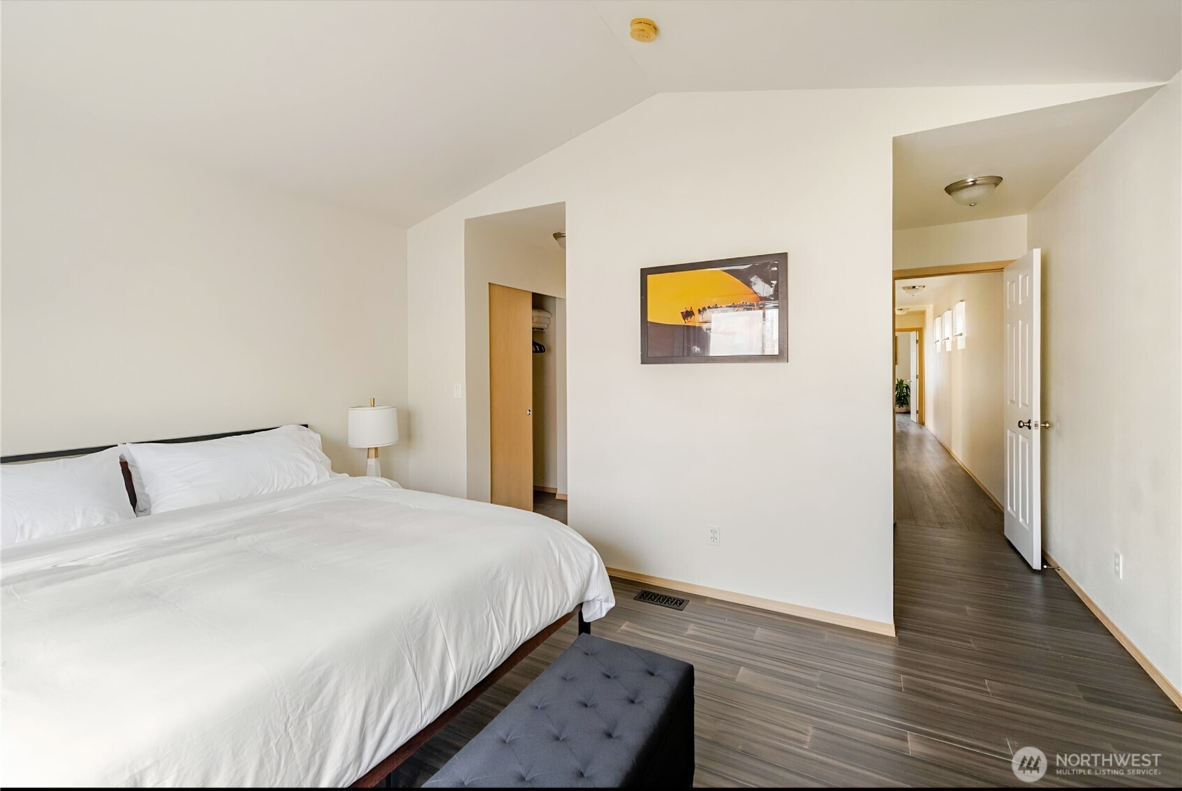 10047 17th Avenue SW, Seattle, WA 98146