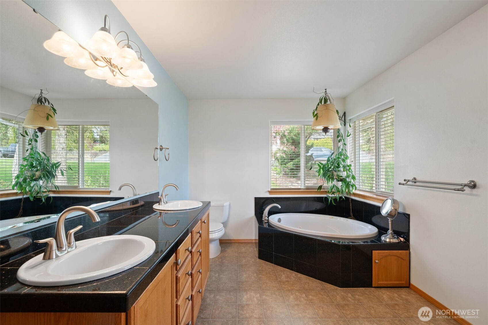 341 E Rainier Court , Allyn, WA 98524