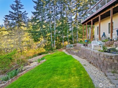 341 E Rainier Court , Allyn, WA 98524 - Photo 32