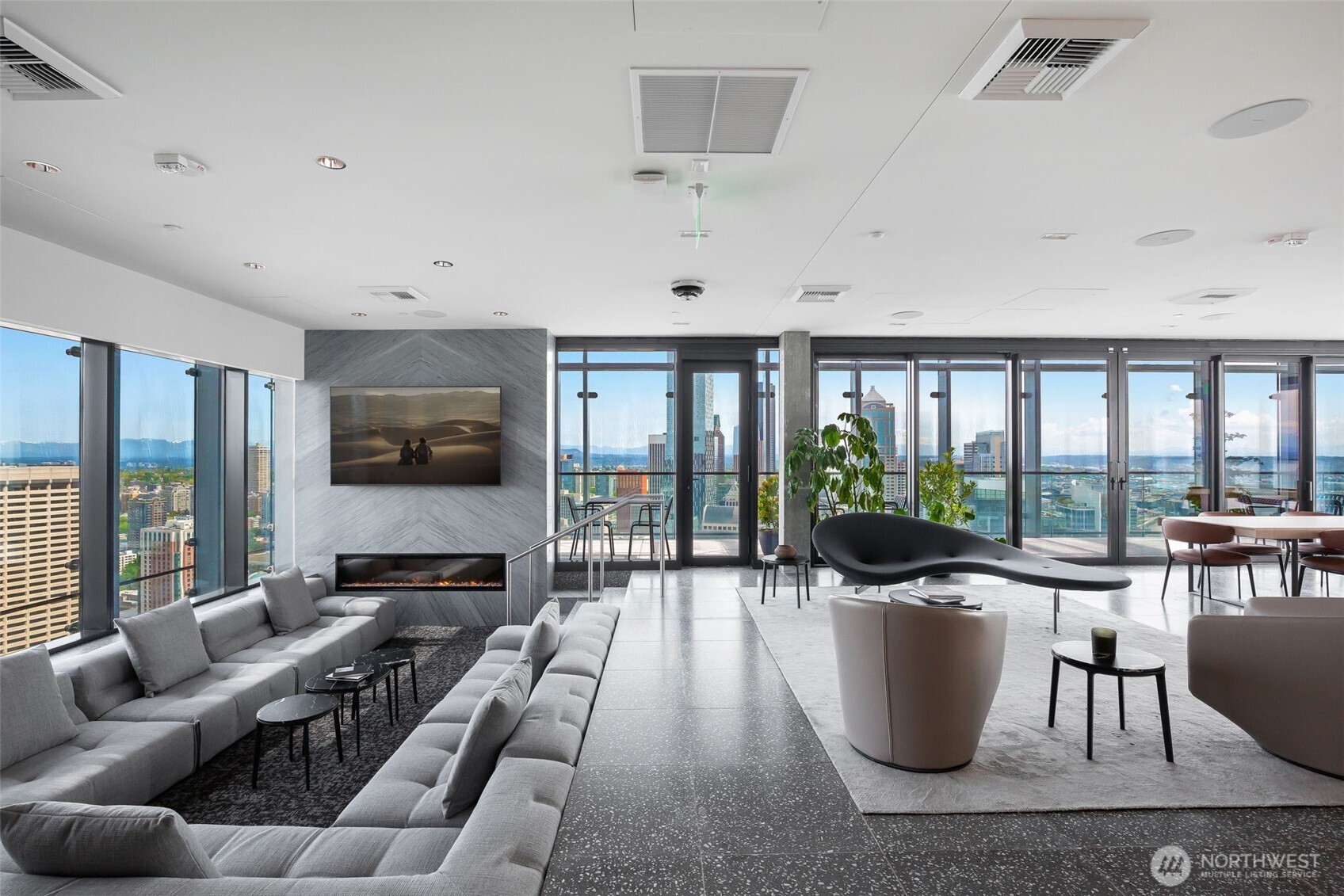 300 Virginia St #P-160, Seattle, WA 98121-9810