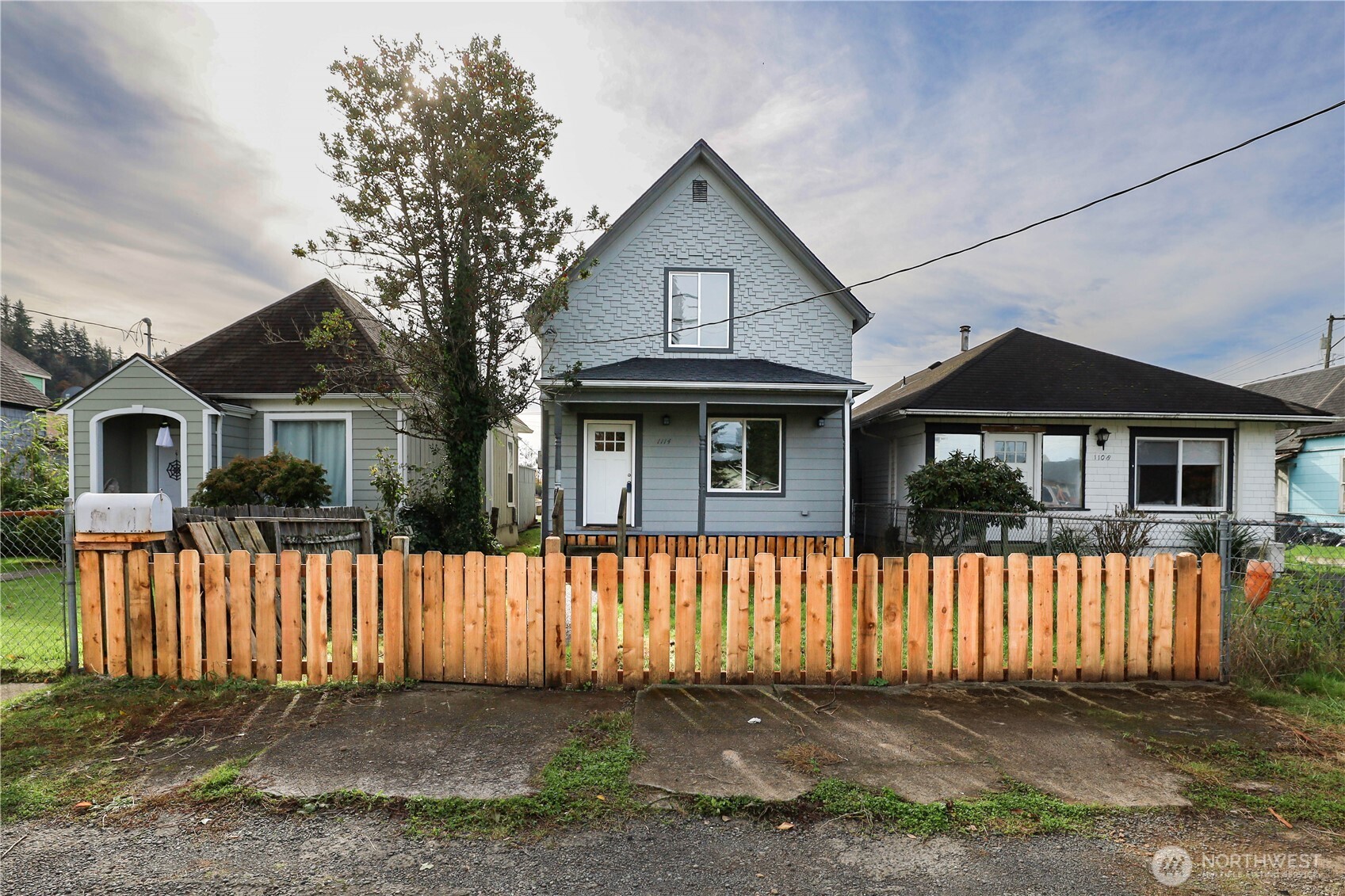 1114 Wheeler Avenue , Hoquiam, WA 98550