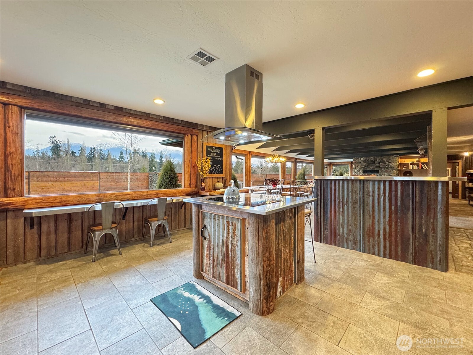 127 Lake Farm Road , Port Angeles, WA 98362