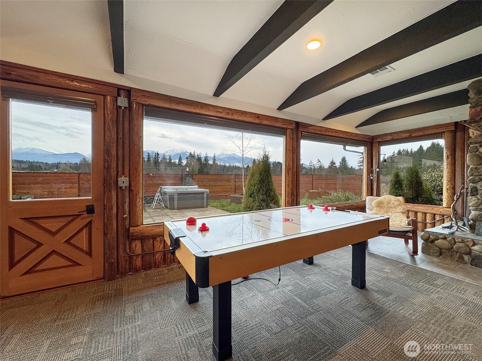 127 Lake Farm Road , Port Angeles, WA 98362