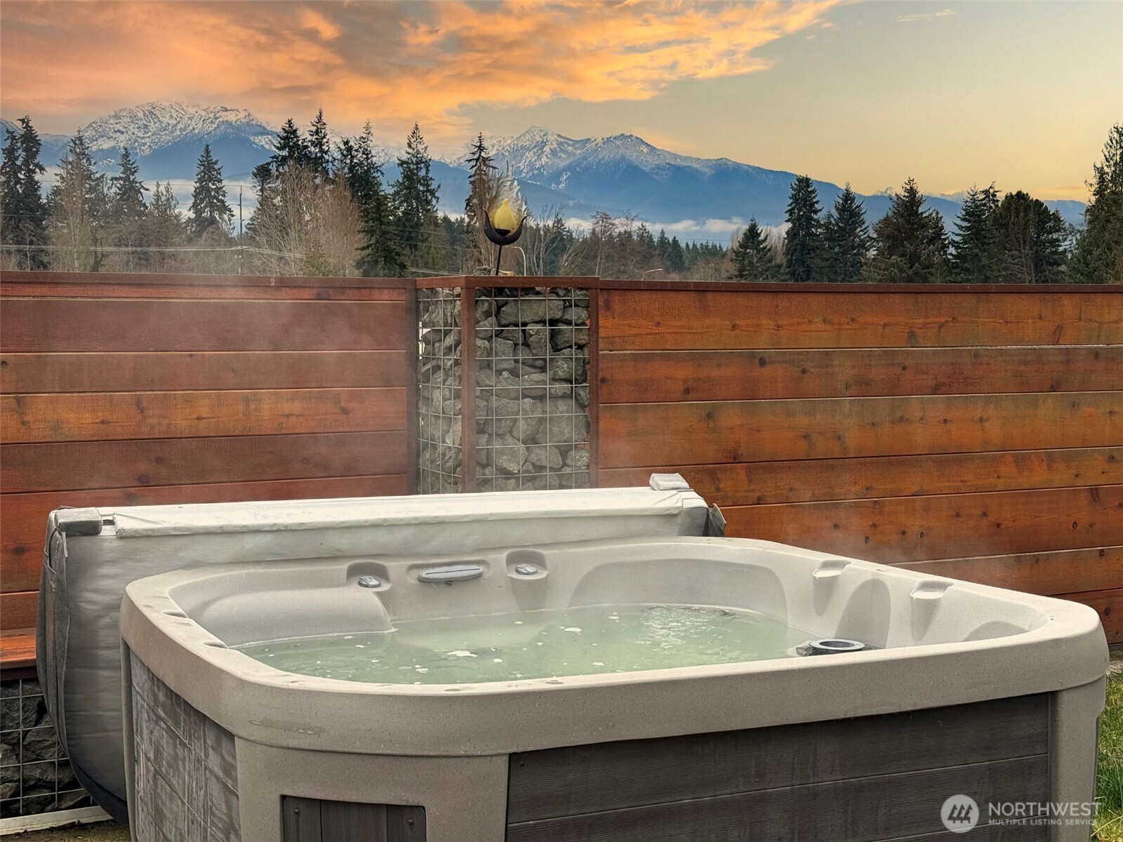 127 Lake Farm Road , Port Angeles, WA 98362