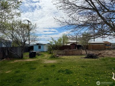 9917 NE Highland Dr , Moses Lake, WA 98837 - Photo 4
