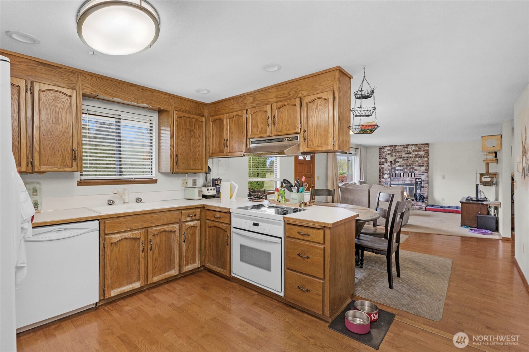 12410 36th Avenue E, Tacoma, WA 98446
