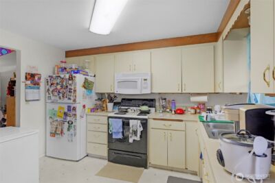 12410 36th Avenue E, Tacoma, WA 98446 - Photo 31