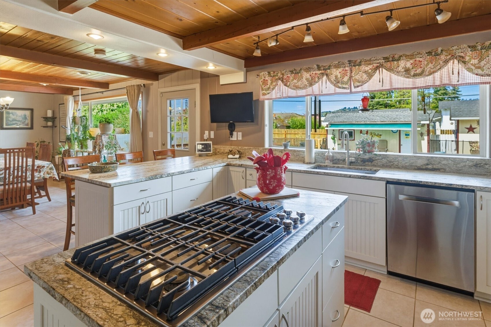 2820 Maryland Street , Longview, WA 98632