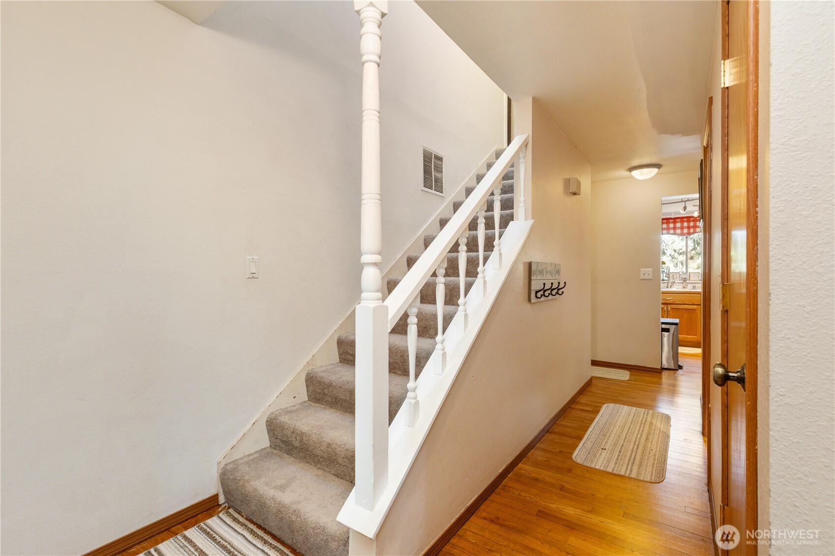 25507 Mountain Drive , Arlington, WA 98223-7284