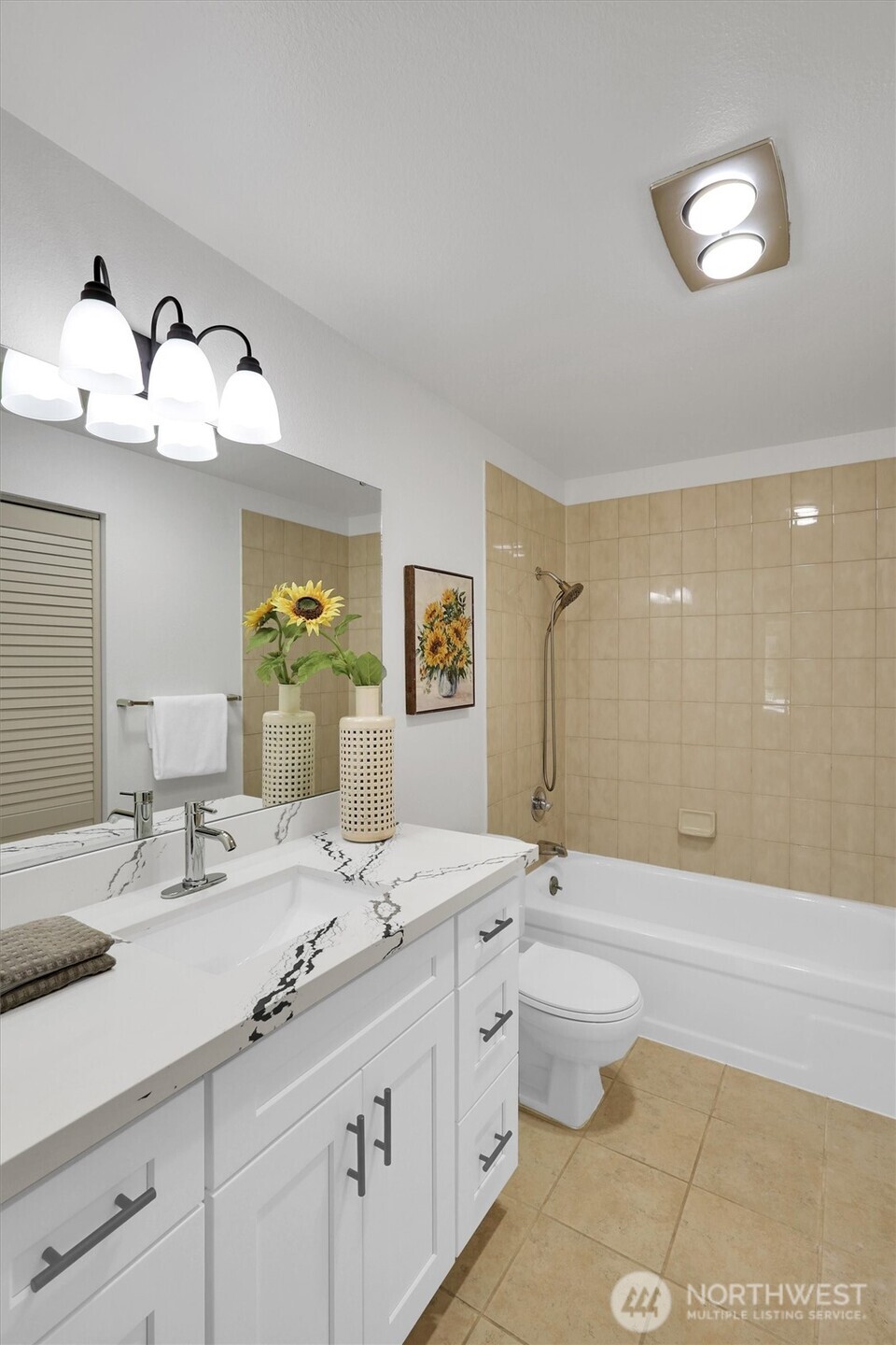 10218 NE 16th Street #Q-7, Bellevue, WA 98004