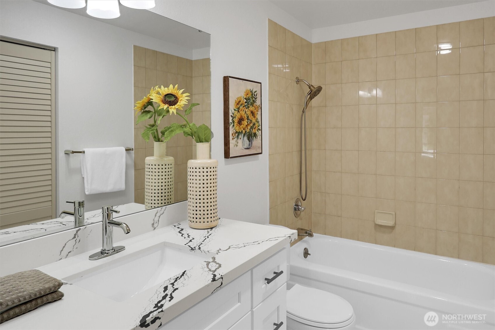 10218 NE 16th Street #Q-7, Bellevue, WA 98004