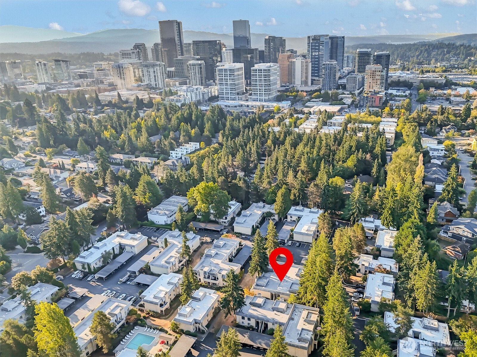 10218 NE 16th Street #Q-7, Bellevue, WA 98004