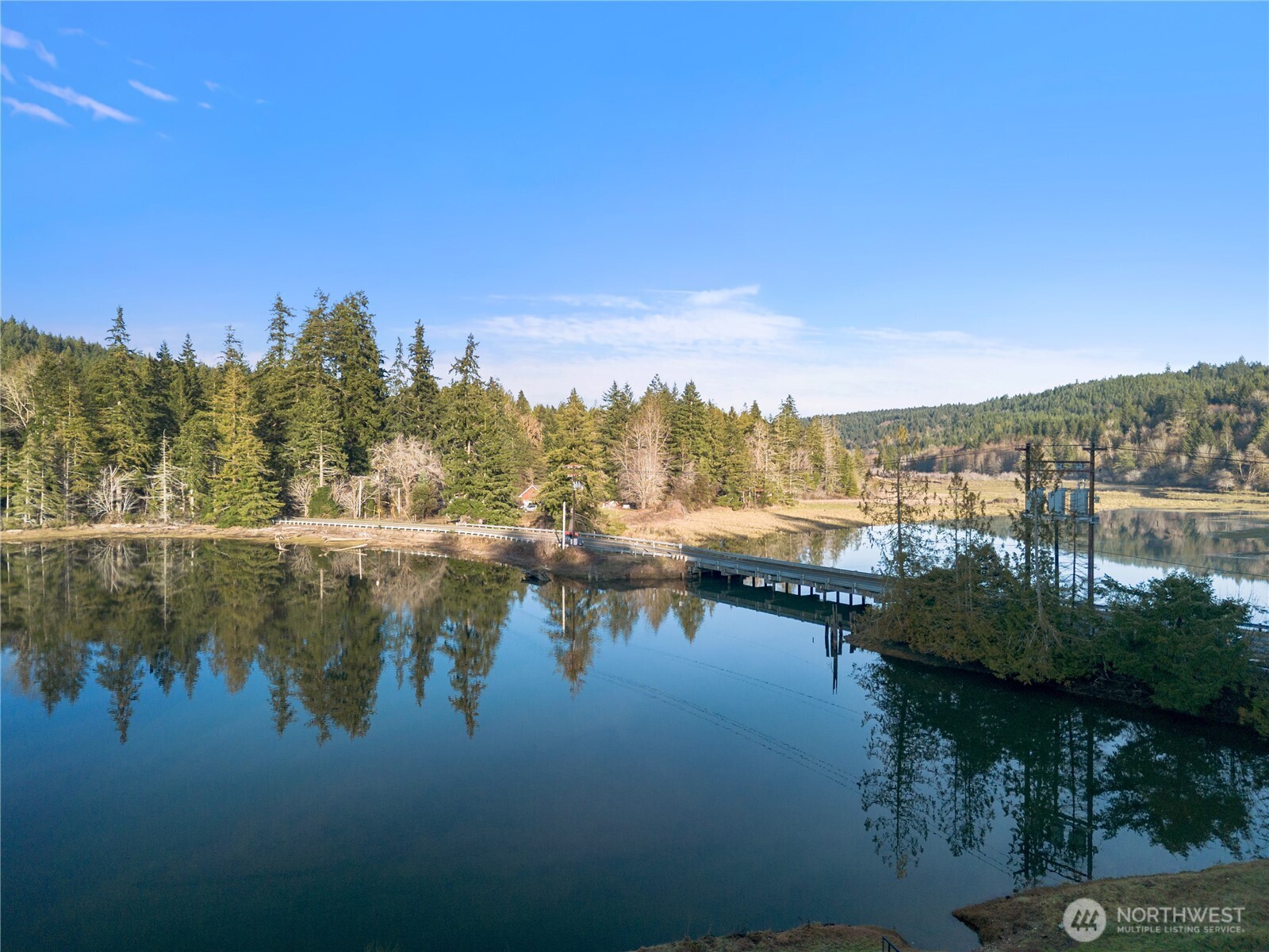 730 NE Black Bear Road , Belfair, WA 98528