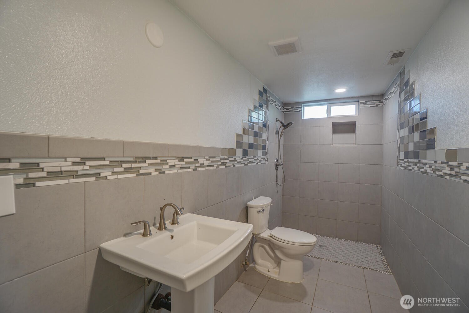 19910 NE 356th Street , Yacolt, WA 98675