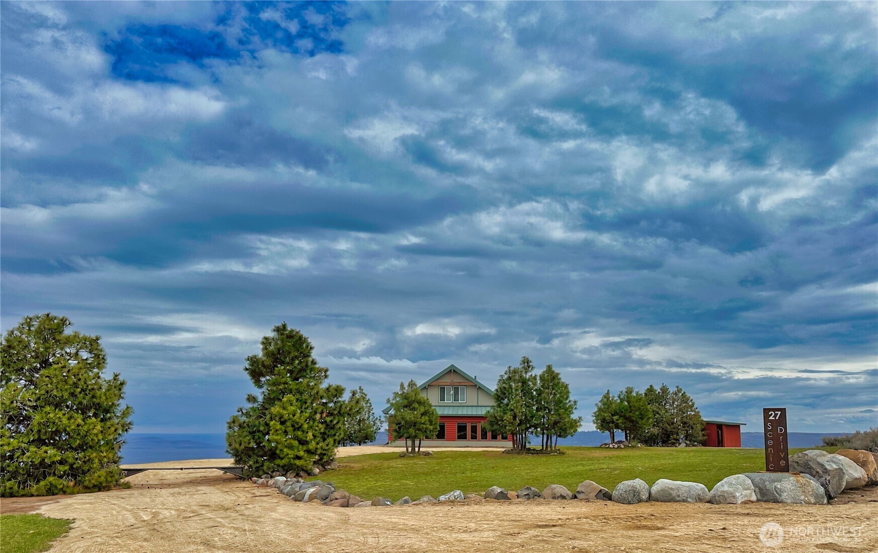 27 Scenic Drive , Brewster, WA 98812