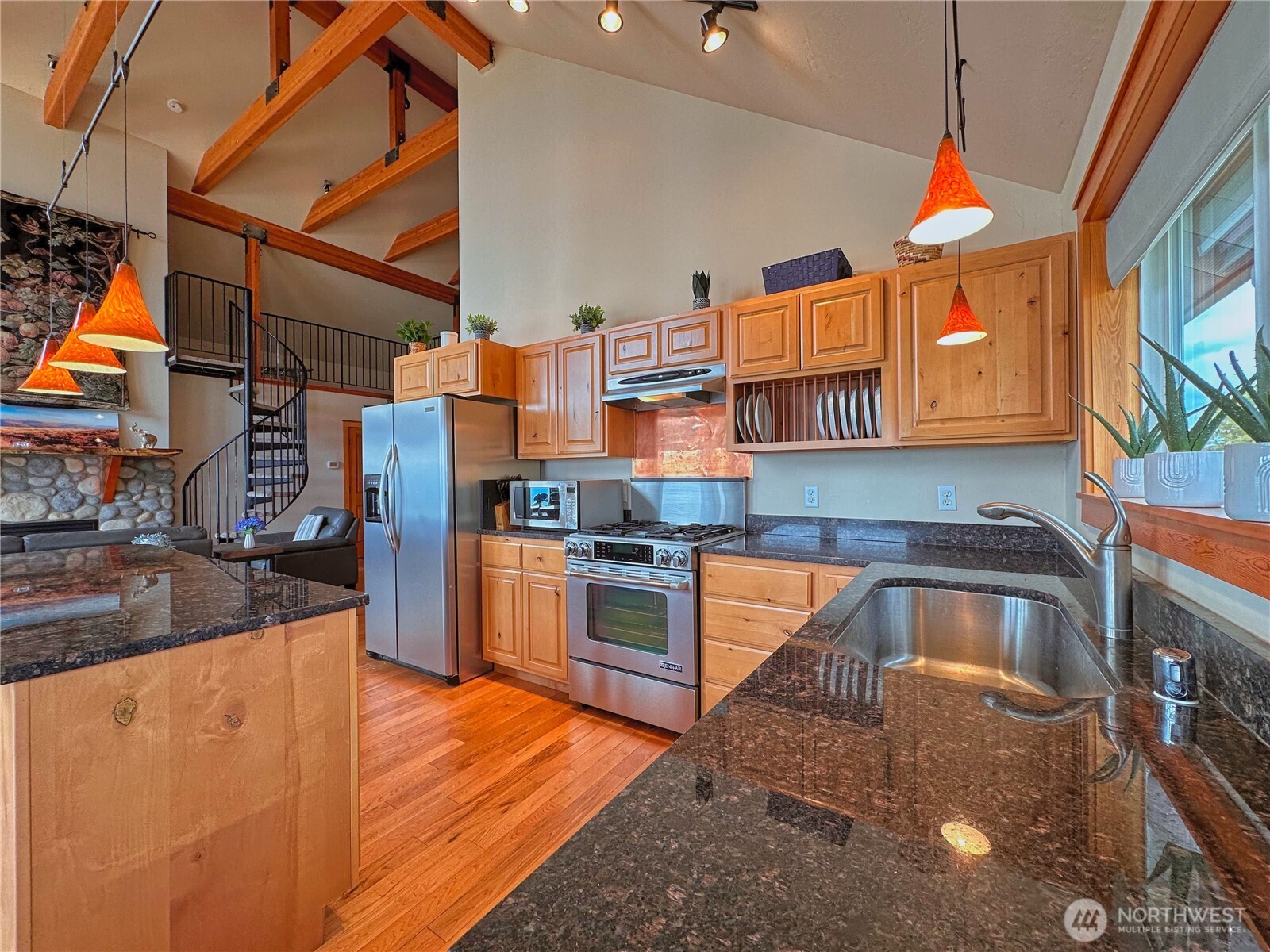 27 Scenic Drive , Brewster, WA 98812