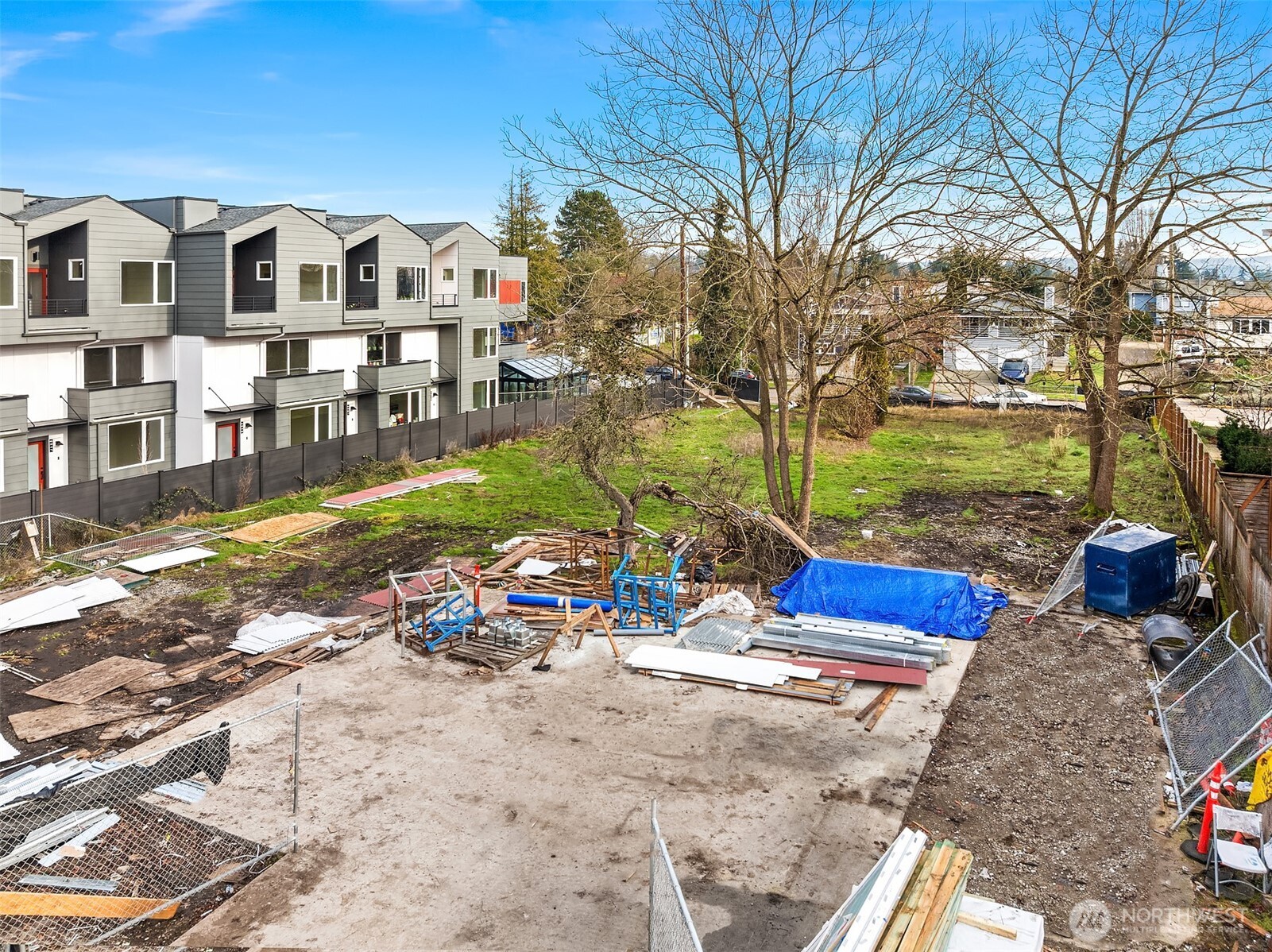 7001 42nd Avenue , Seattle, WA 98118