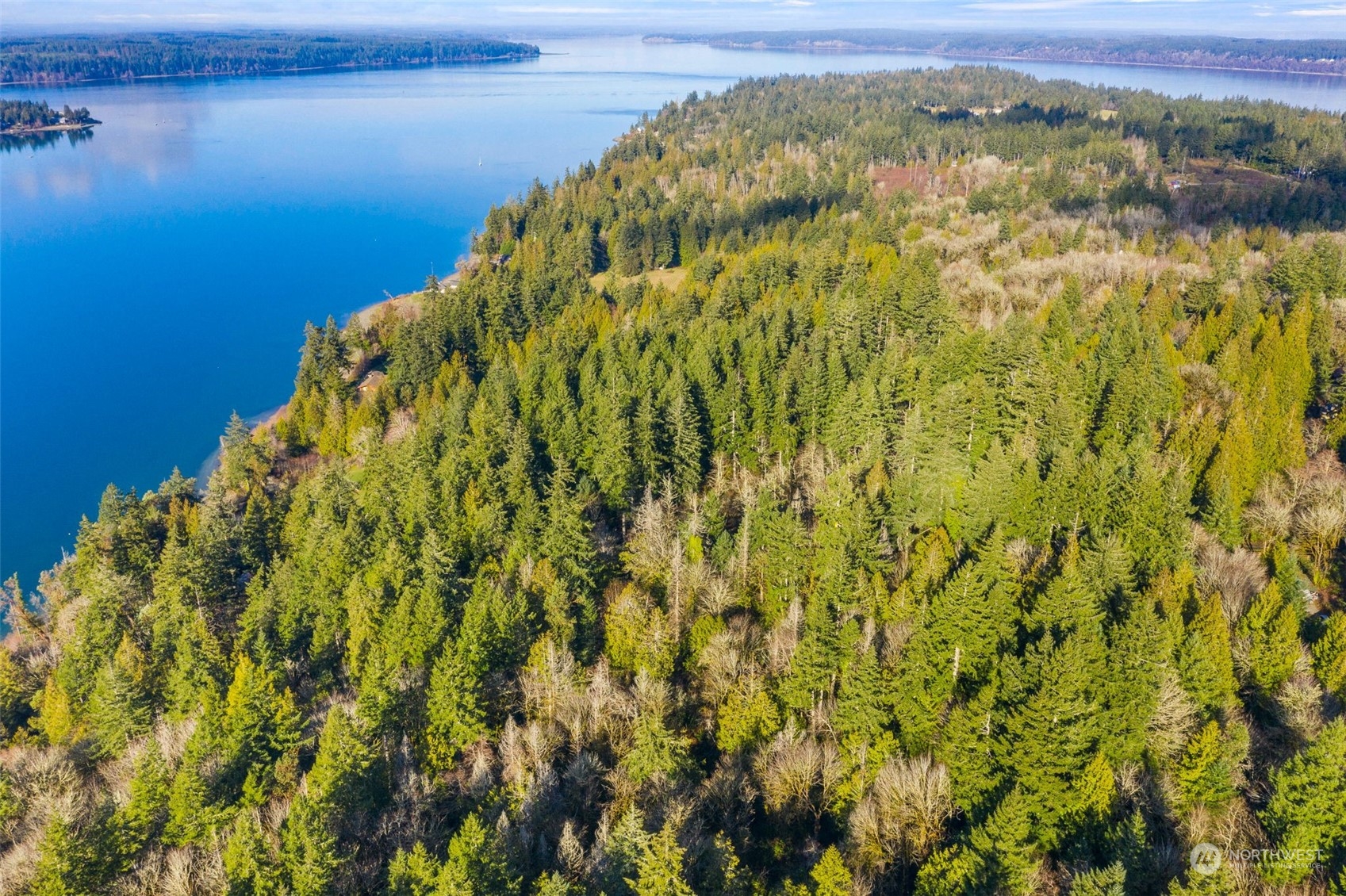 8031 Kerbaugh Road NE, Olympia, WA 98516