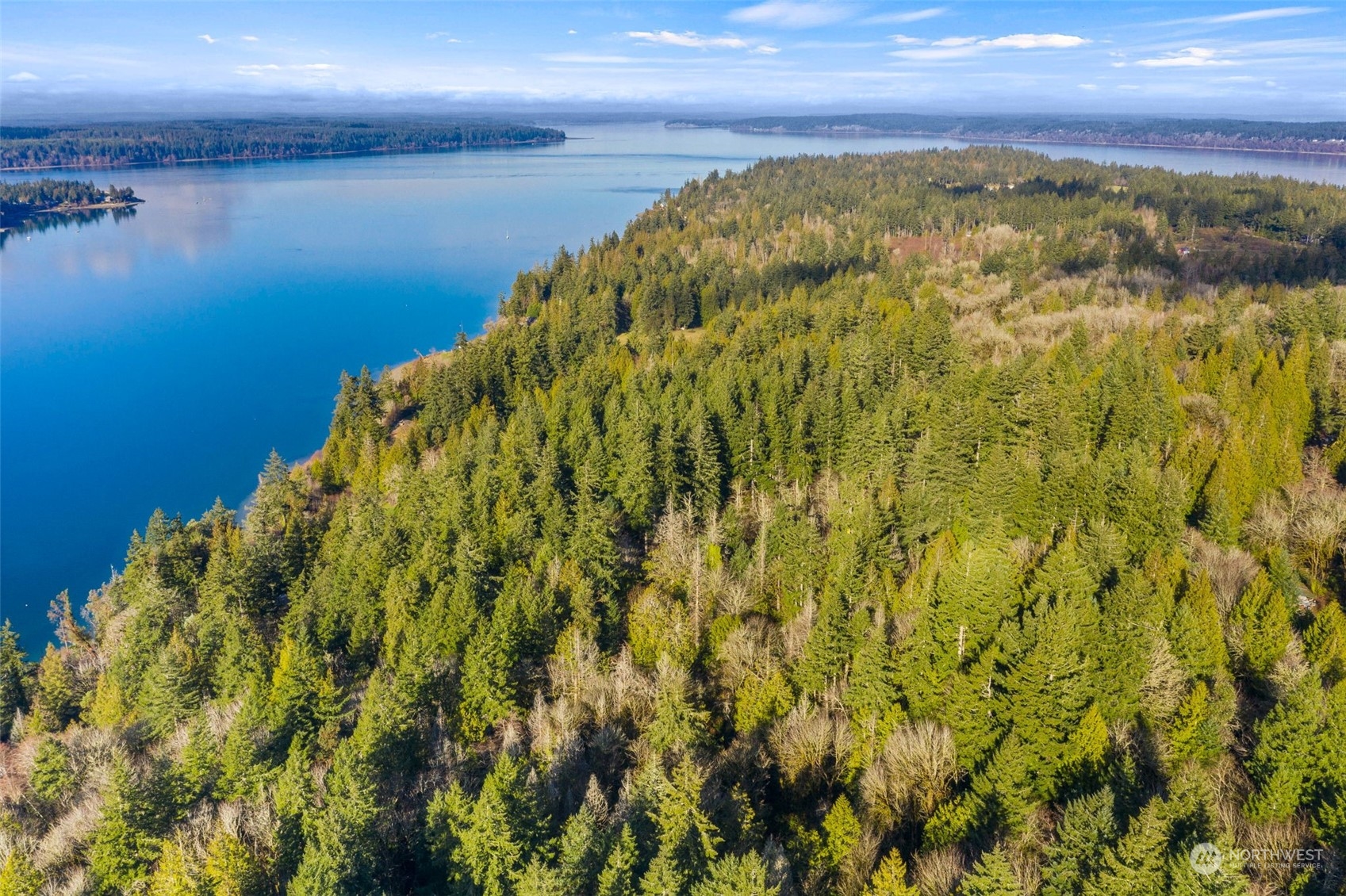 8031 Kerbaugh Road NE, Olympia, WA 98516