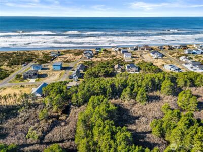5 Gold Street , Westport, WA 98595
