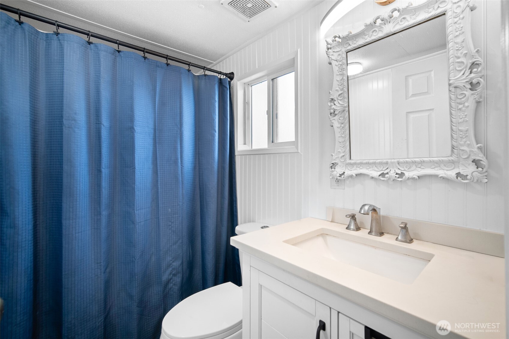 1400 N 30th Street #12, Mount Vernon, WA 98273