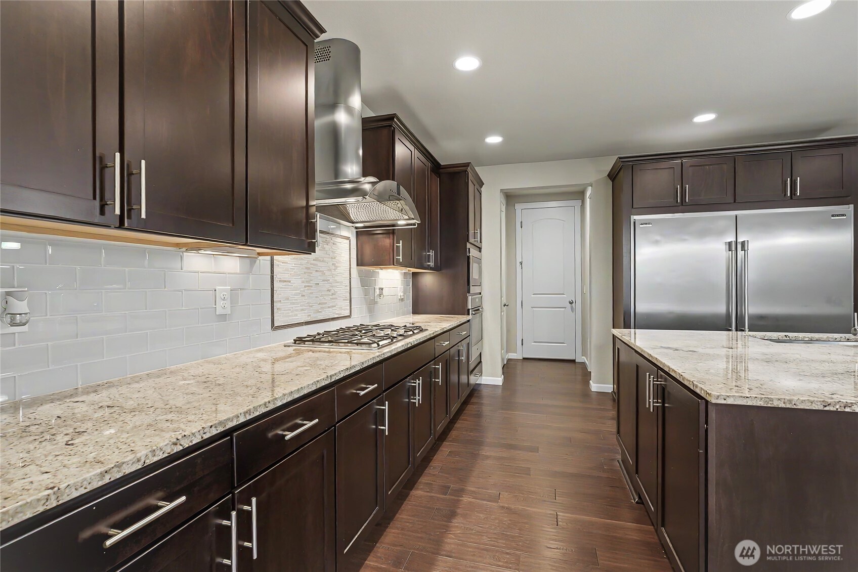 6013 S 302nd Street , Auburn, WA 98001