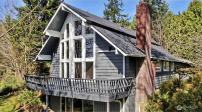 182 State Route 105 , Raymond, WA 98577 - Photo 1