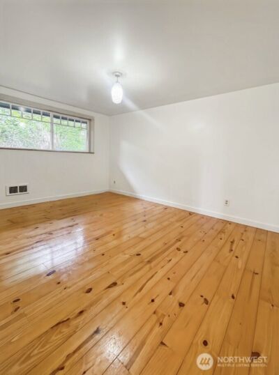 182 State Route 105 , Raymond, WA 98577 - Photo 17