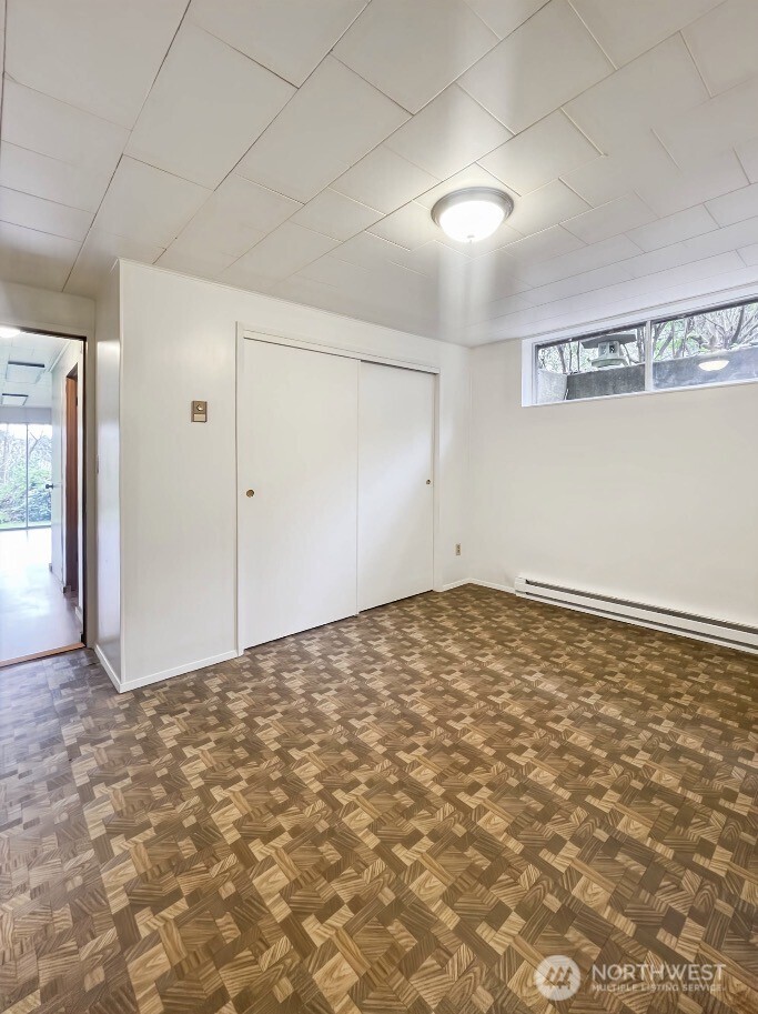 182 State Route 105 , Raymond, WA 98577