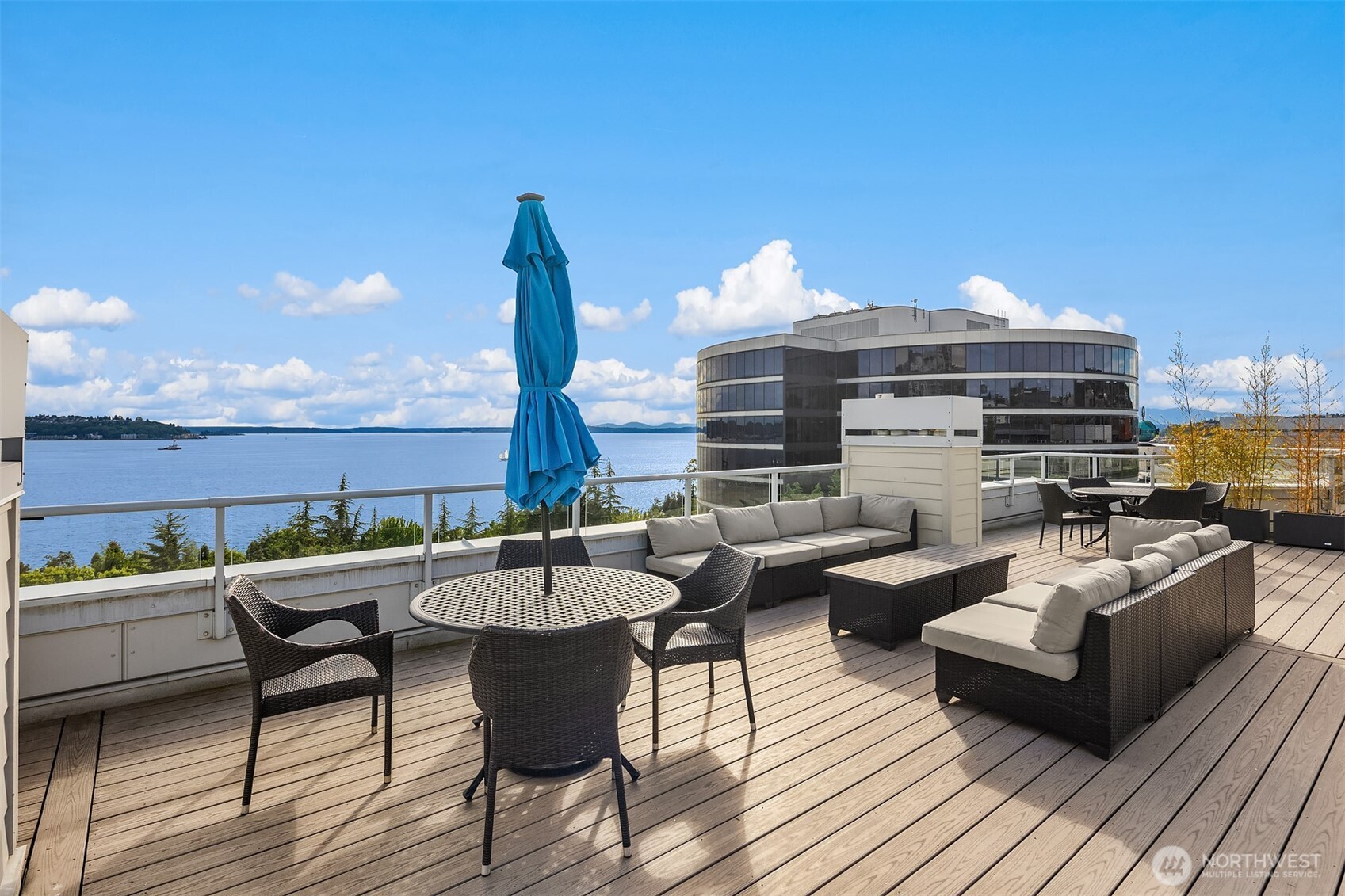 3028 Western Avenue #501, Seattle, WA 98121